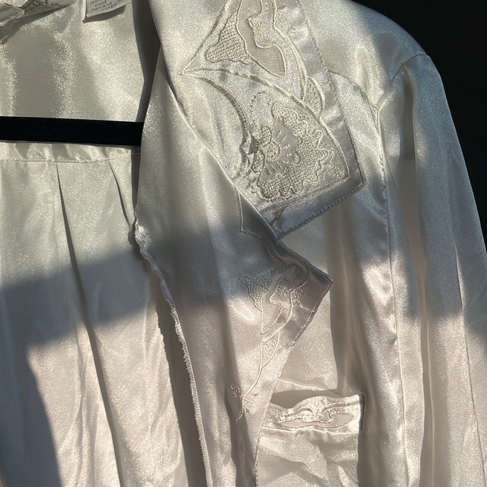 Vintage silk Anne Klein button up